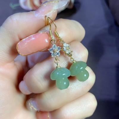 China Europe Natural Energy Stone Crystal Green Jade Cute Mushroom Ring Crystal for Beauty Healing for sale