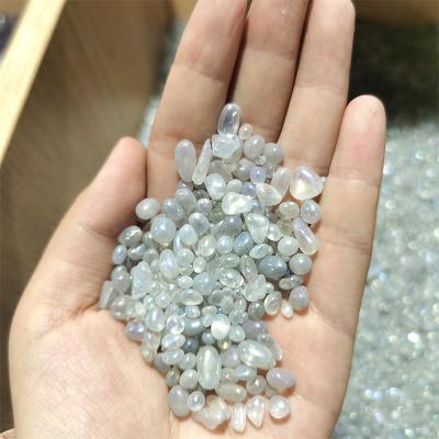 China Hot-selling Europe high quality moonstone gravel clad crystal gravel for decorate gift for sale