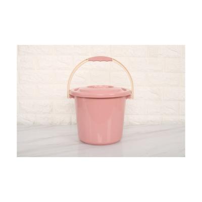 China Sustainable Hot Sale Universal Bath Water Plastic Bucket With Handle And Lid for sale