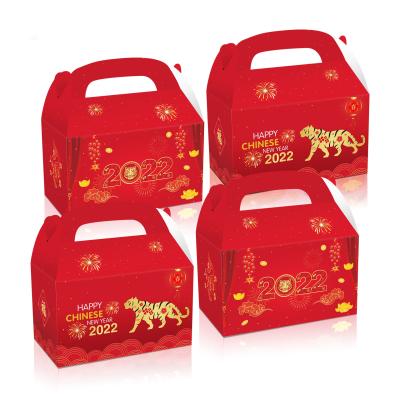 China Recycled Materials 2022 Years of the Tiger New Year Portable Gift Box Party Favor Candy Portable Gift Box for sale