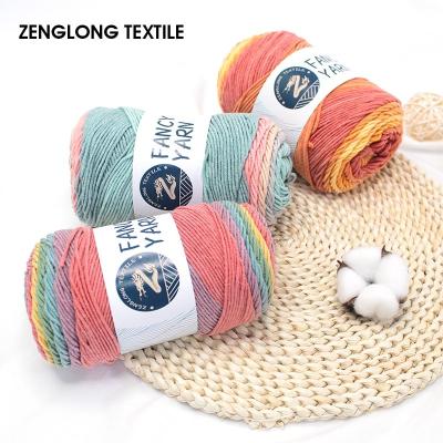 China Rainbow Gradient Cake Anti-Static Cotton Yarn 5ply 100g/roll Hand Knitting Crochet Fancy Acrylic Cotton Blended Yarn For Wholesale for sale