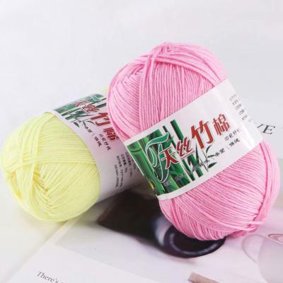 China ZENGLONG 70% Anti-static Natural Bamboo Fiber 30% Staple Long Cotton Blended Yarns 32S 6ply 50g High Quality Crochet Knitting Yarn for sale