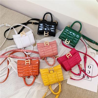 China 2022 New PU Crocodile Pattern Designer Hot Selling Famous Brands Shoulder Body Bag Handbag Designer Casual Crossbody Bag for sale