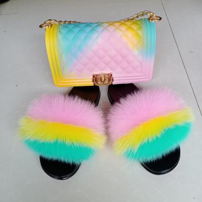 China Wholesale New Fashion Trend Designer Large Fox Raccoon Fur Slippers and Purse Set Colorful Fluffy Fur Slides and Bag Set for sale