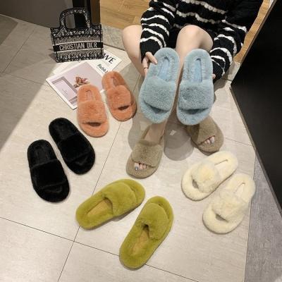 China Hot Selling Luxury Fashion Trend Plush Open Toe Indoor Bedroom House Women Fur Slides Comfort Slippers Faux Fluffy Flat Fur for sale