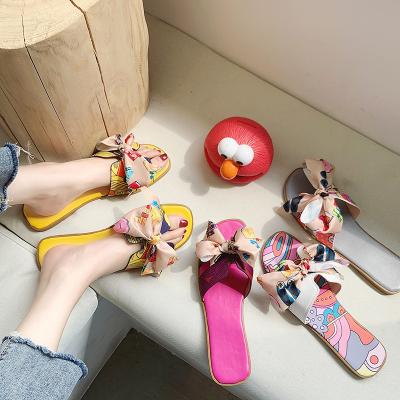 China Various Famous Brands Custom Made Designer Bow Color Fashion Trend New Slippers Ladies Sandals Slippers Flat Shoes For Women for sale