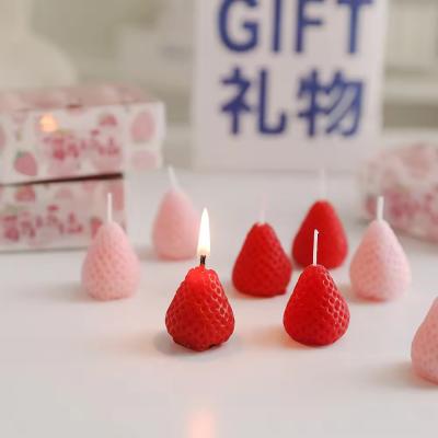 China Home Decoratieve aromatherapie cadeautje Set Lief Creatieve Kaars aardbei Te koop