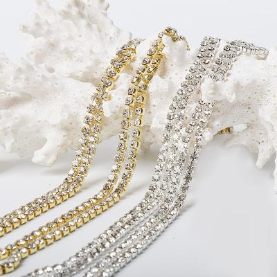 China Durable Wholesale Crystal Claw Chain Craft Glass Rhinestone Chain For Diy Jewelry Rhinestone Accessories Bead Trim Garment Accessory for sale