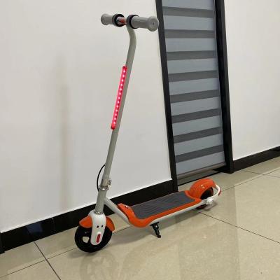 China New Cheap List Pink Super Practical Unisex Most Low Price Electric Scooters Sale Rate for sale