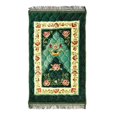 China Digital Printed High Quality Washable Velvet Prayer Blanket Luxury Gift Set Islam Muslim Prayer Rug for sale