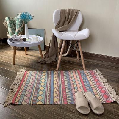 China Manufacturers Washable Custom Weave Boho Living Room Area Rug Persian Hand - Woven Cotton Rug For Home for sale