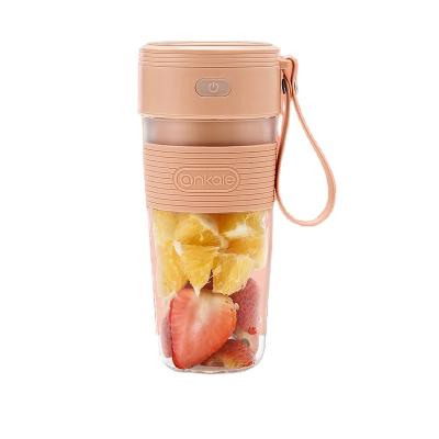 China ZC-10 Hotel Automatic Blender Small Lemon Usb Drinking Refilling Juicer Good For Fruit for sale