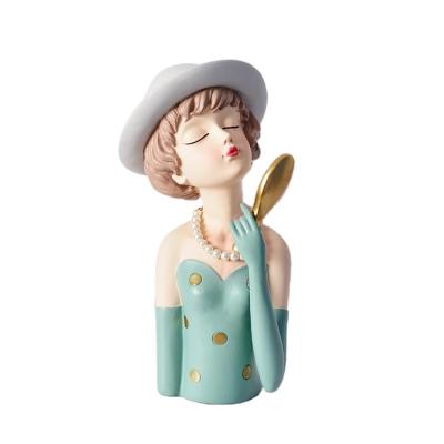 China Nordic Light Luxury Home Decor Resin Girl Modern Creative Handmade Statue of Europe ZC OEM Bubble Resin Crafts for sale