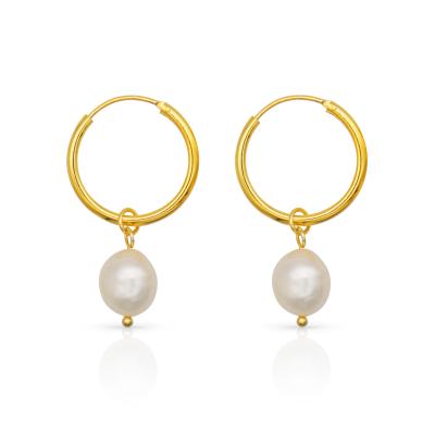 China Vintage Chris April 925 Sterling Silver Gold Plated Simple Baroque Freshwater Pearl Earrings for sale