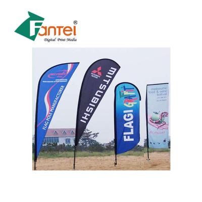 China 135GSM trek Vertoningsbanners uit, het Glanzen Glanzende trekt Openlucht Banner uit Te koop