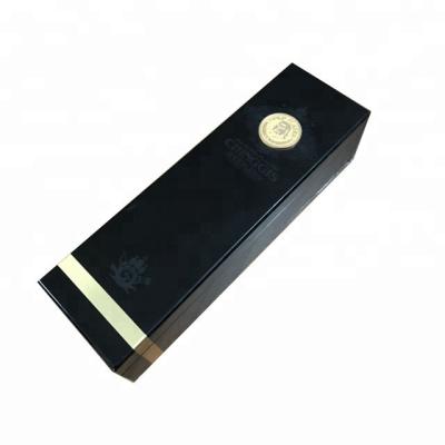 China Handmade Custom Design Piano Black Lacquer Finish Luxury Vodka Bottle Packaging Box for sale