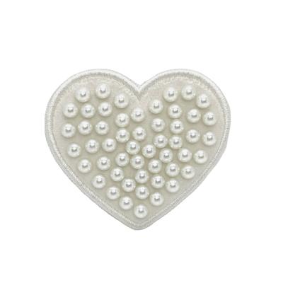 China 3D Embroidery Beads Heart Iron On Patch For Clothes Bags for sale