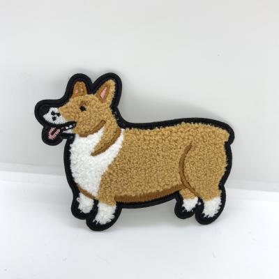 China Sustainable Wholesale Hot Custom Animal Dog Corgi Crawler Iron On Patches for sale