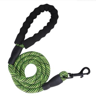 China Custom Lights Pet Supplies Dog Dog Nylon Reflective Chain Round Rope Single Leash for sale