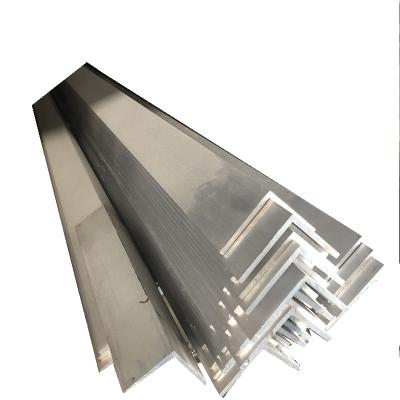 China Curtain Walls A36 SS400 Q235 Q345B Iron Ms Sheet Carbon Steel Hot Rolled Angles for sale