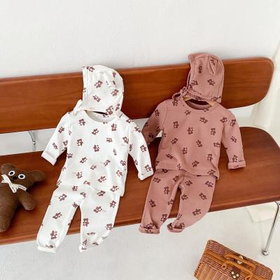 China Anti-Shrink Hot Sale Autumn Infant Girl Clothing Dress Baby Bear Love Printed Baby Night Suit for sale