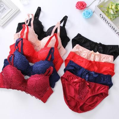 China QUICK DRY Bralette Panties Girl B Cup Women Red Sexy Bra Panties Lace Up 32 Size Underwear Bra Brief Sets for sale