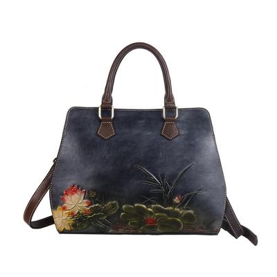 China Fashion \ high new product brushed stiletto bag flowers classic embossed genuine leather bags women handbags for sale