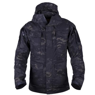 China XQM Outdoor Sports Softshell Anti-Static Jacket Men's Multifunctional Tactical Anorak Outdoor Tactical Jackets for sale