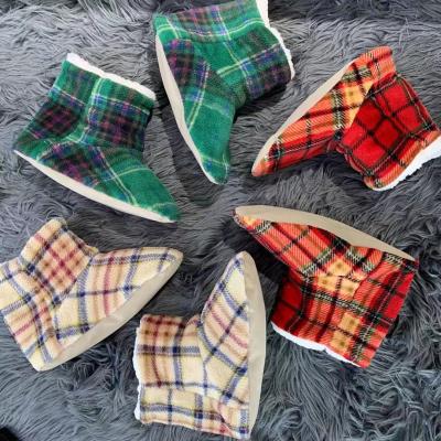 China New Christmas High Expectation Leisure Winter Slippers Cotton Indoor Home Slippers Soft Slippers Home Shoes for sale