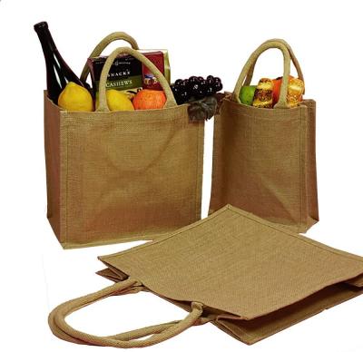 China 100% 100% Eco-Friendly Reusable Custom Printed Logos Heavy Duty Waterproof Grocery Jute Tote Bag Eco-Friendly Burlap Tote Shopping Bag for sale