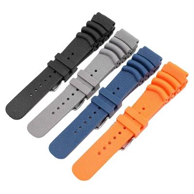 China Fashionable Convex Waterproof 22mm Watch Strap 20mm Silicone Sports Watch Strap Band Fit For Cas Skx Watch for sale