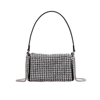 China 2020 hot-selling high quality factory fashion ladies latest handbags stick out diamond crystal evening clutch bag for woman for sale