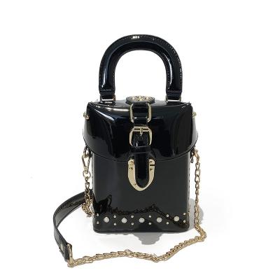 China High quality 2020 ladies bag new simple saddle bag circle mobile handbags shoulder pearl package female wholesale for sale