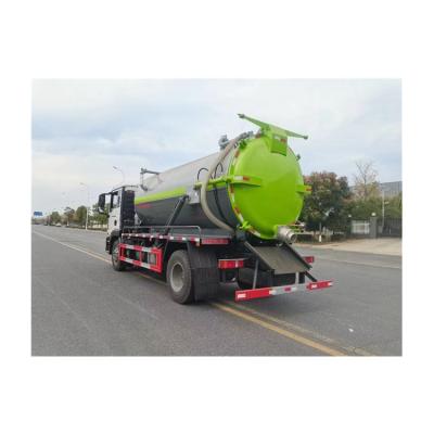 China Sinotruk 6CBM 12CBM 4X2 Vacuum Sewage Suction Truck For Sale 11 - 20T for sale