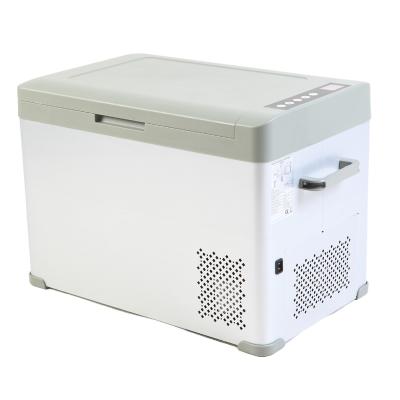 China DC 12V/24V Simple Portable Camping Car Fridge Freezer Fridge 40L Temperature Fast Cooling Compact Fridge for sale