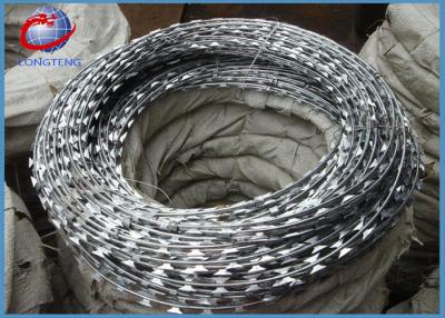 China 400 - 900mm Coil Diameter Hot Galvanized Razor Barbed Wire BTO22 For Security for sale