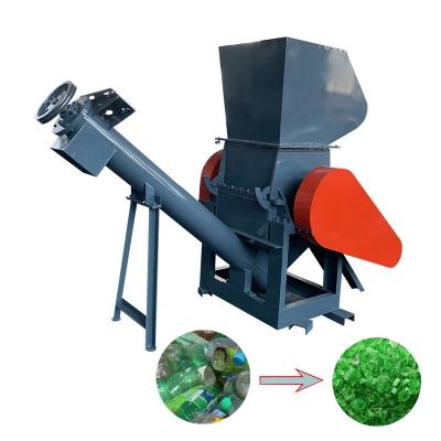 China 65Mn2Si Blades Material PET Bottle Crushing Machine With 2500kg/H Production Capacity for sale