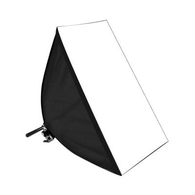 China Photo equipment studio 50*70 cm softbox with E27 lamp holder with ceramic base fold without bulbs coming out 50*70cm for sale