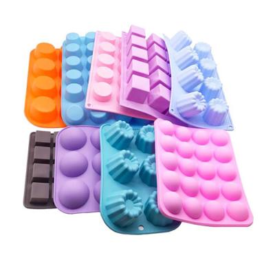 China 6-Cavity Mold Semi Sphere Silicone Mold Sustainable Silicone Large Cake Baking Cake for sale