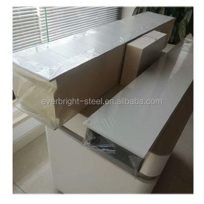 China 950MM PU Color Sandwich Panel Steel Cold Room Sandwich Panel for sale