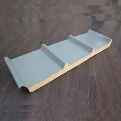 China 950MM PUR foam insulated sandwich roof panels for sale