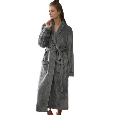 China Sale Women Flannel Bathrobe Good Quality Ladies Towel Winter QUICK DRY Warm Organic Embossed Soft Velvet Towel Brushed Fabric Lovely Women Flannel Bathrobe for sale