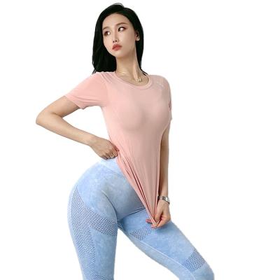 China Cute Activewear Women's Breathable Sports Tops Short Sleeves Quick Dry T-shirt For Women Comfortable Yoga Clothes for sale