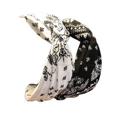 China Trendy Designs Wholesale Custom Korea Fashion Women Hair Accessories Head Band Women Cloth Tie Knot Headband For Girls for sale