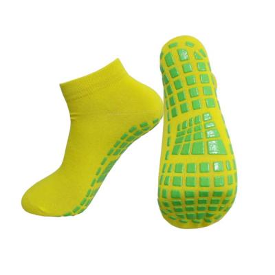 China QUICK DRY the latest modern design knitted non slip sports socks rubber bottom trampoline socks for sale