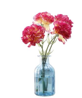 China Green High Quality Artificial Gift Mother's Day Environmental Protection Carnation Silk Flowers for sale