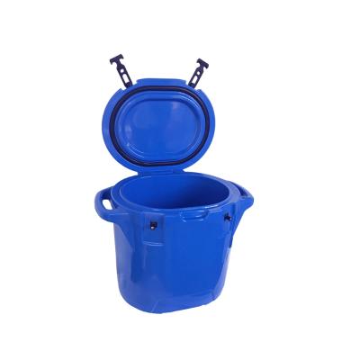 China New Design Waterproof Round Insulation Chest Plastic Roto-molded Ice Cooler For Keeping Food Fresh for sale