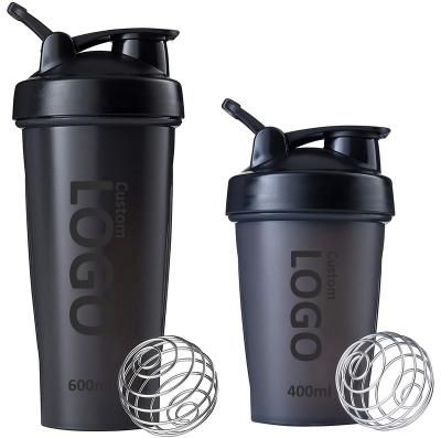 China Hot Custom Logo 400ml 600ml Hand Drawn Logo Sports Fitness Protein Shaker Cup Stocked Plastic Stirring Coffee Mug for sale