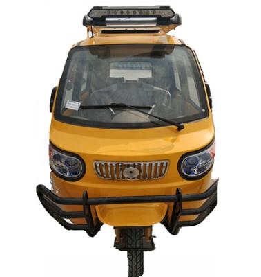 China Yaolon xiaofeilong bajaj tricycle nigeria three wheeled passengers tricycle gasoline mototaxi for sale