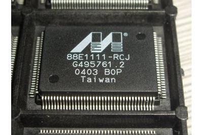 China MCU Microcontroller Unit  S87C652-4A44-  -80C51 8-bit microcontroller 8K/16K, 256 OTP, I2C for sale